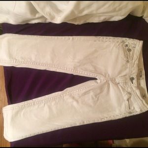 MEK capris