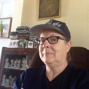 Meet your Posher, Becky