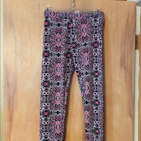 Aeropostale - Bethany Mota leggings
