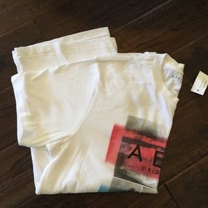 Aeropostale shirt sleeve T-shirt