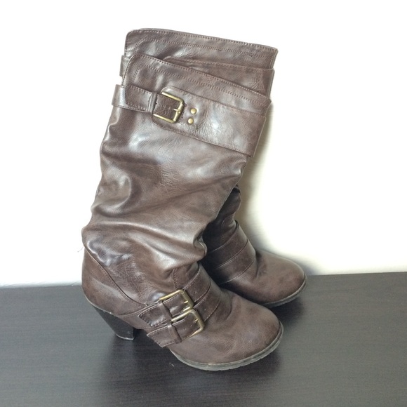 Madden Girl Hinge Boots