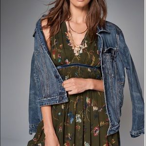 Printed Velvet waist dress Abercrombie & Fitch