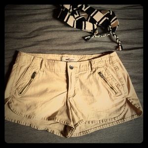 Hollister Low Rise Khaki Shorts with Zippers