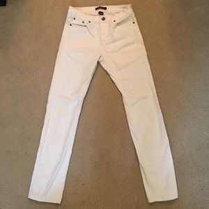 SIZE 8 WHITE LIMITED SKINNY JEANS!