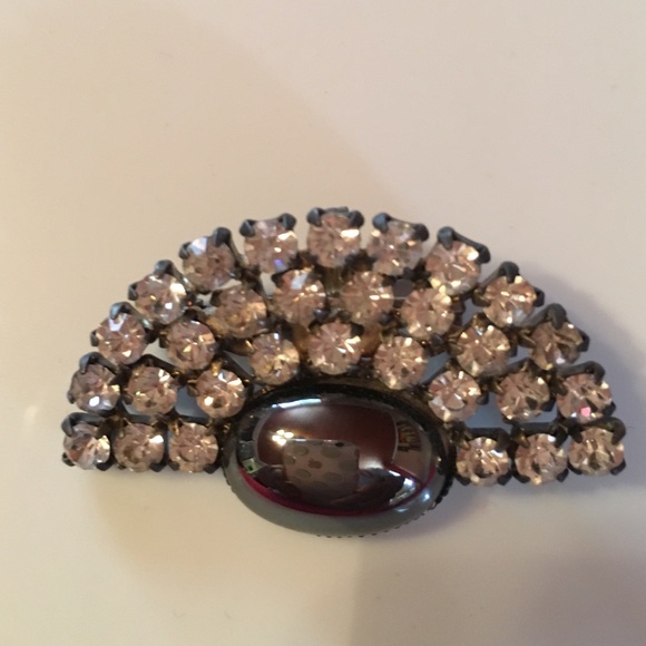 Vintage Rhinestone Broach