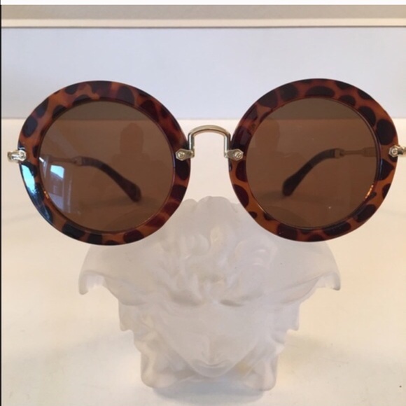 Accessories - ❤️NEW FASHION SUNGLASSES UV 400