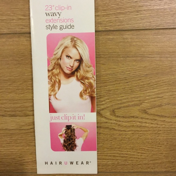 Jessica Simpson 23" Hair Extensions