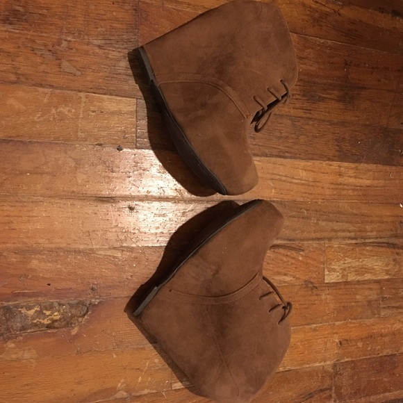 Wedge booties