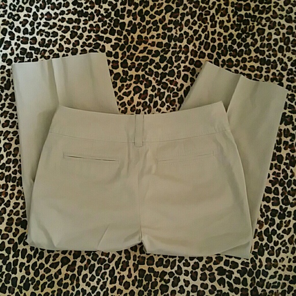 SALE! Banana Republic Khaki Capris - Picture 2 of 2