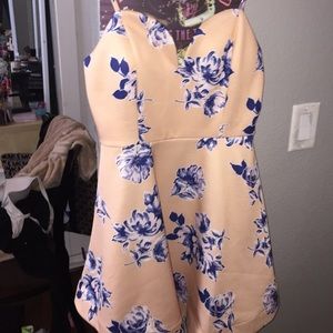 A never been worn floral print dress