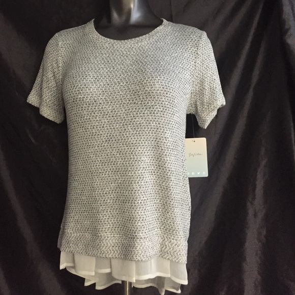 ❤️❤️clearance sale❤️❤️Lily white gray color shirt