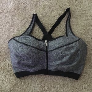 VS sports Bra