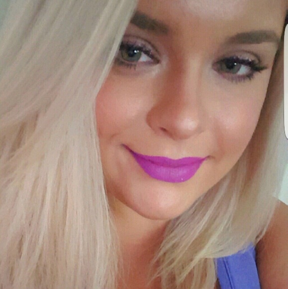 Meet your Posher, Kim