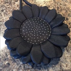 Darling cross body purse for girl.