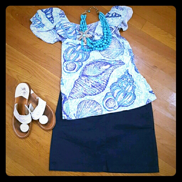Lilly Pulitzer Stuffed Shells Wynne RuffleTop