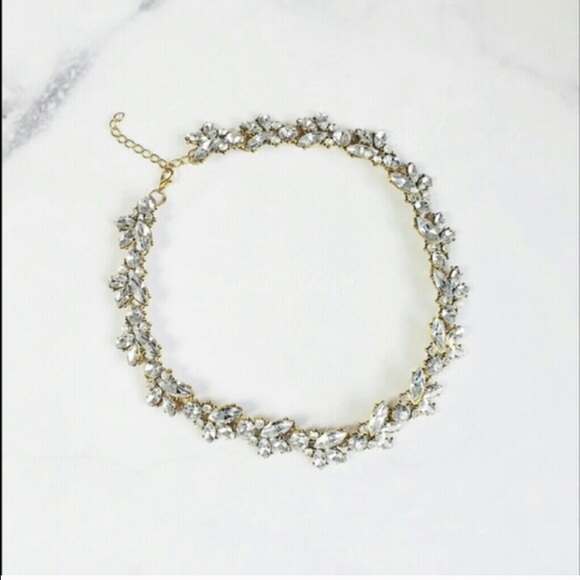 Jewelry | Crystal sparkle halo necklace - Picture 4 of 4