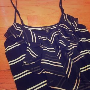 🎹 Express Black & White Ruffle Tank