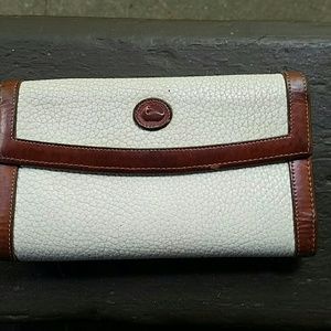 Dooney & Bourne wallet