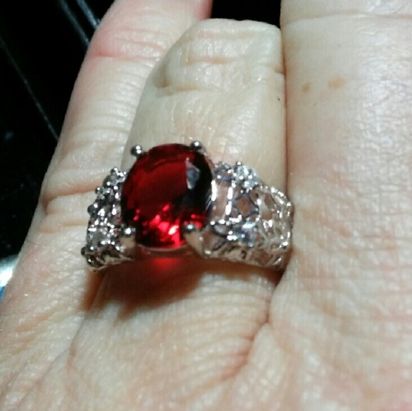 Filigree Dome Garnet Ring Stamped 925