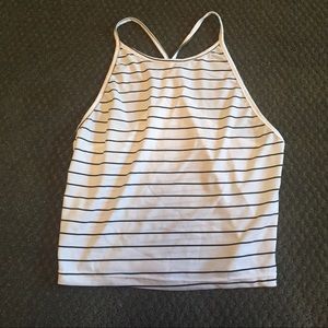 🌈Summer Sale☀️Y back crop top (ROMWE)