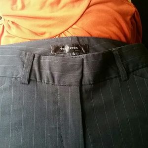 Daisy Fuentes black pants