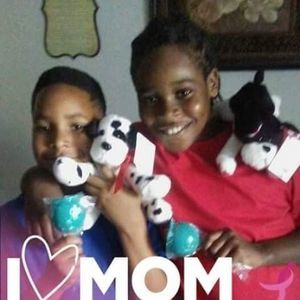 Meet your Posher, Cassandra