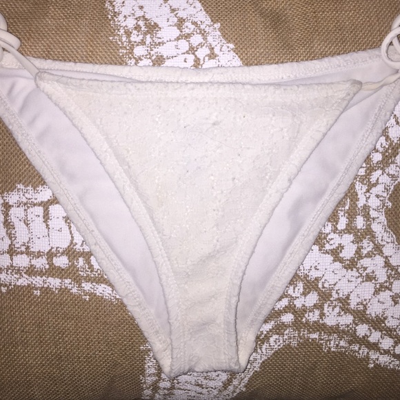 Lace Hollister bikini bottoms