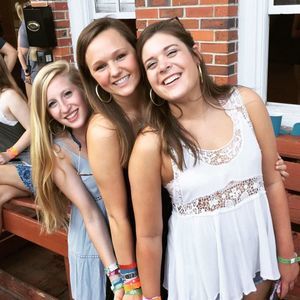 Meet your Posher, Taylor