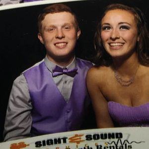 Meet your Posher, Elisa