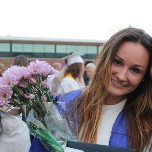 Meet your Posher, Caroline