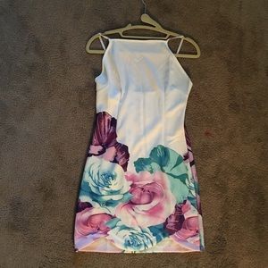 White floral dress 🌺