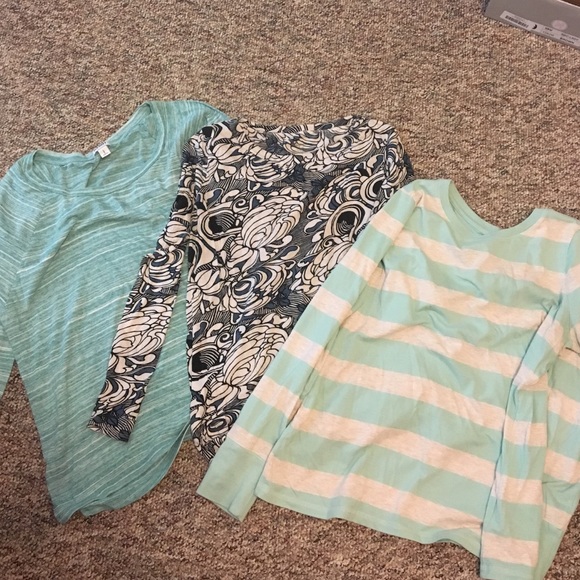 Lot of 3 long sleeve shirts - Picture 1 of 1