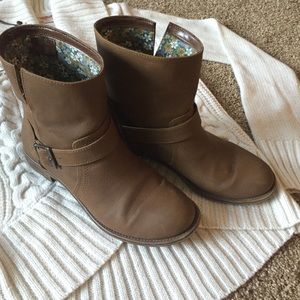 💕 Brown Ankle Boots