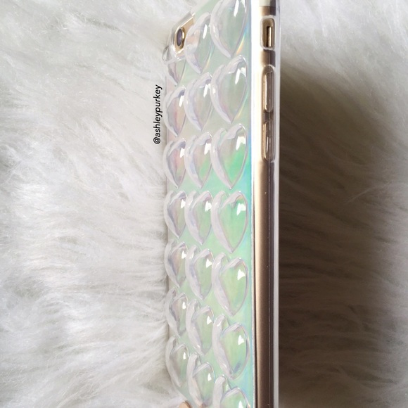 SOLD colorful trippy 3D hearts iPhone 6/6s case - Picture 3 of 4