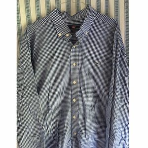 Vineyard Vines XL regular fit button down