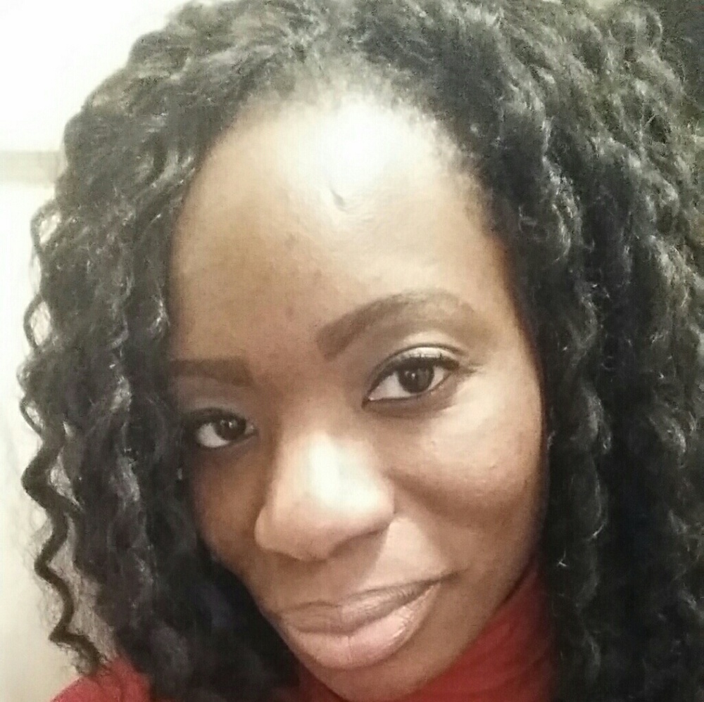 Meet your Posher, Amenzee