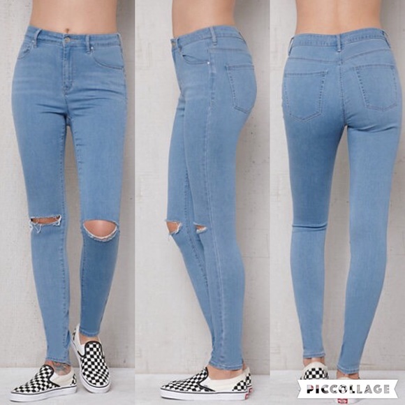 💰SALE ENDS SUNDAY💰 [Bullhead] Ripped Jeans