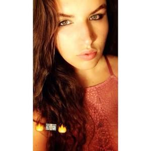 Meet your Posher, Annie