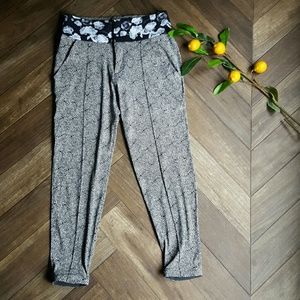Luluemon Athletica  workout/yoga pants