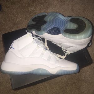 "Legend Blue" Air Jordan 11