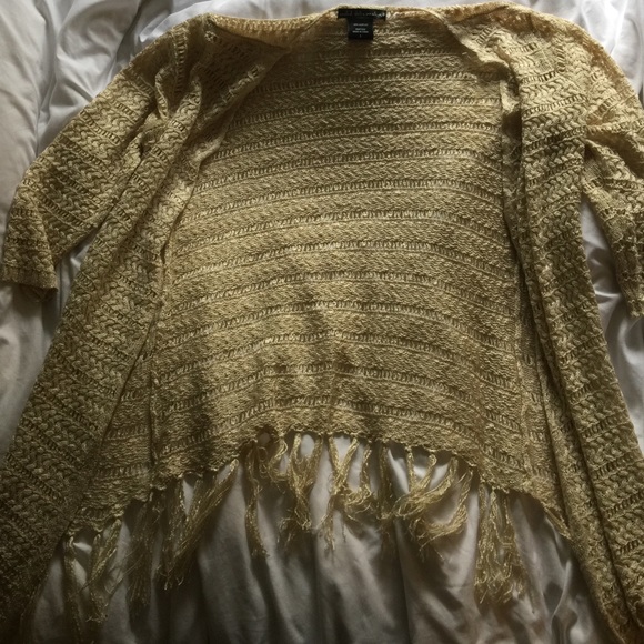 VINTAGE PATTERNED SWEATER NEVER WORN