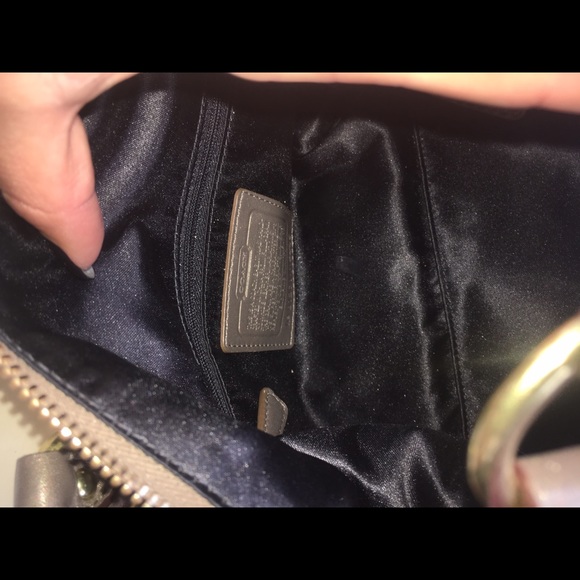 Coach - Picture 4 of 4