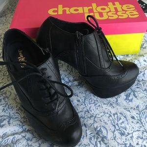 Black heeled booties/Never Worn