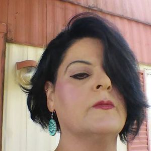 Meet your Posher, Shelly