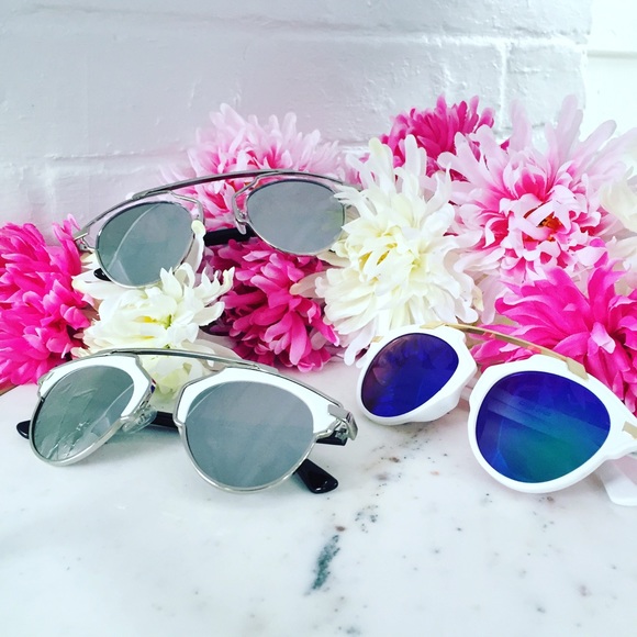 "Ellie" Sunglasses || Clear & Silver Mirror - Picture 5 of 6