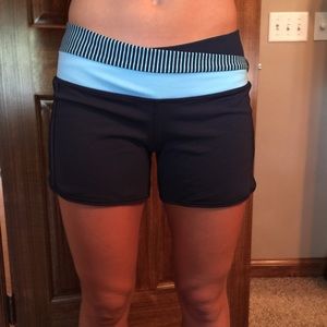 Lululemon navy athletic shorts size 6
