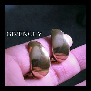 GIVENCHY 1976 Gold (tone) clip earrings