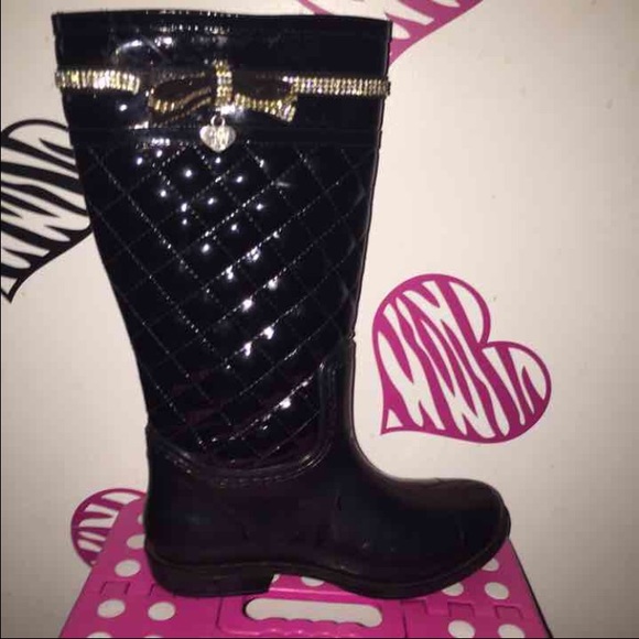 Stuart Weitzman Rainboots