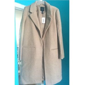 Brand New Forever 21 camel winter coat, with tag.
