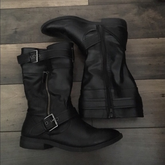 Fairly new report boots